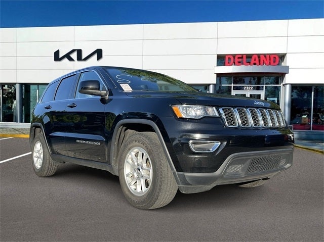 2019 Jeep Grand Cherokee Laredo V6